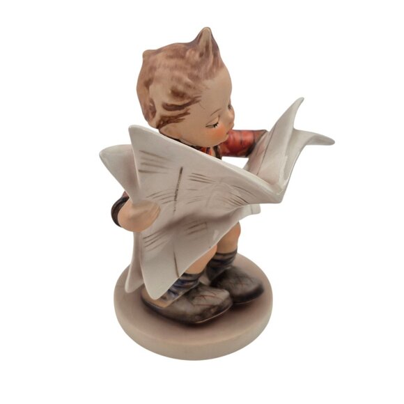 Latest News Figurine Goebel Hummel 184 Porcelain TMK 3 W Germany Boy Newspaper - Picture 3 of 10